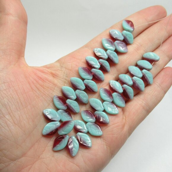 UG Leaf beads - Picture 2 of 8